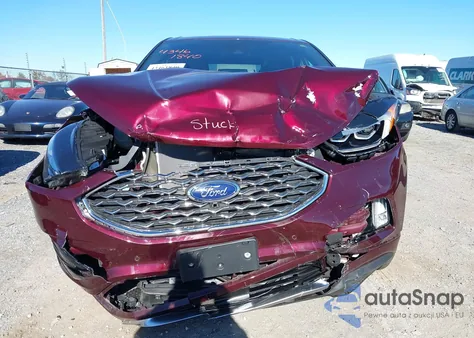 2022 Ford Edge Titanium z USA, uszkodzony, nr VIN 2FMPK4K95NBA38093